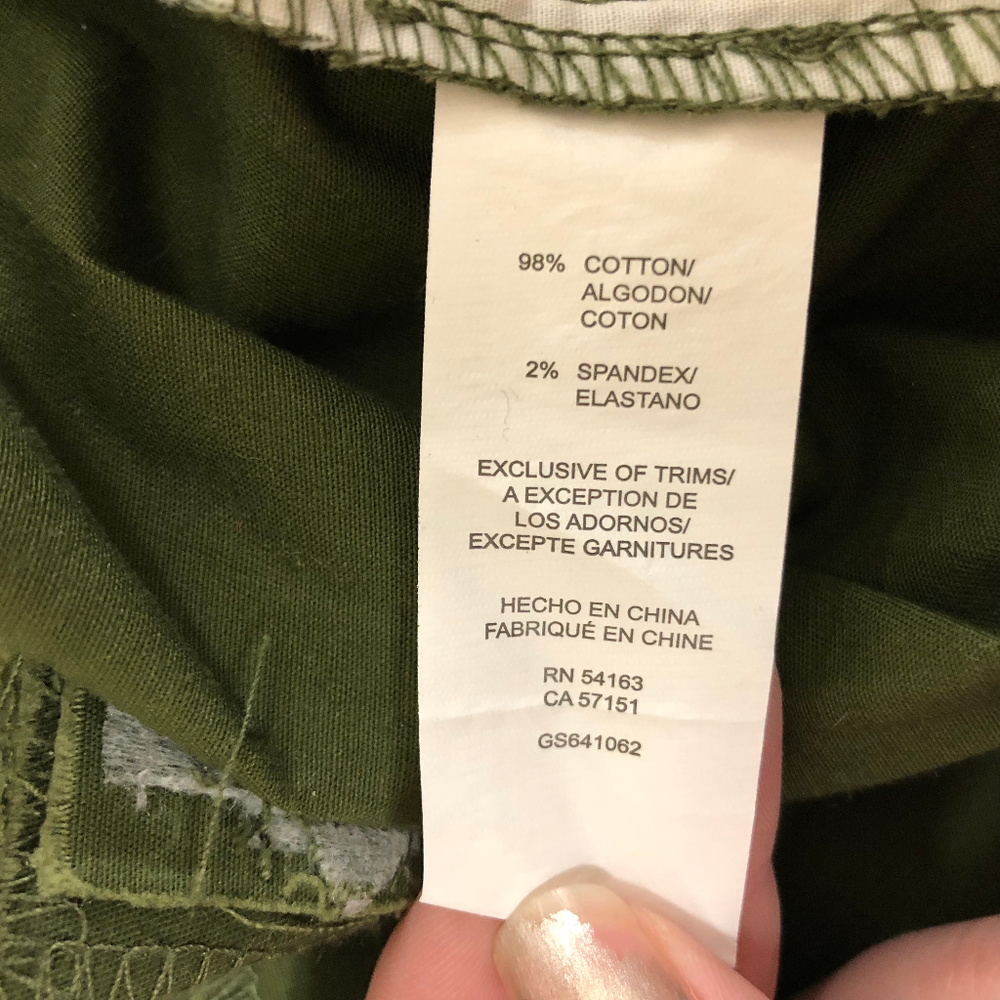 G.H. Bass & Co Olive Green 5" Shorts - Picture 7 of 8